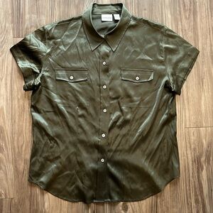Vintage Chico’s Dark Green Silk Button Up Blouse Size M